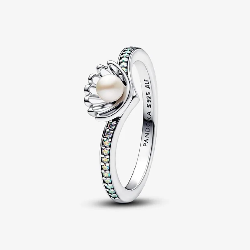 PANDORA : Disney Princess Ariel Shell Treated Freshwater Cultured Pearl Ring