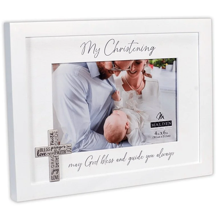 Malden : 4X6 Christening Wood Mat Frame